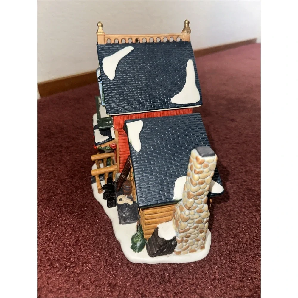 2010‎ Limited Edition Heartland Valley Village 